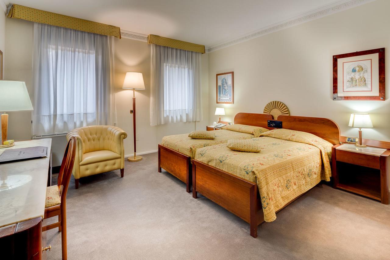 Hotel Roma Florence Exterior photo